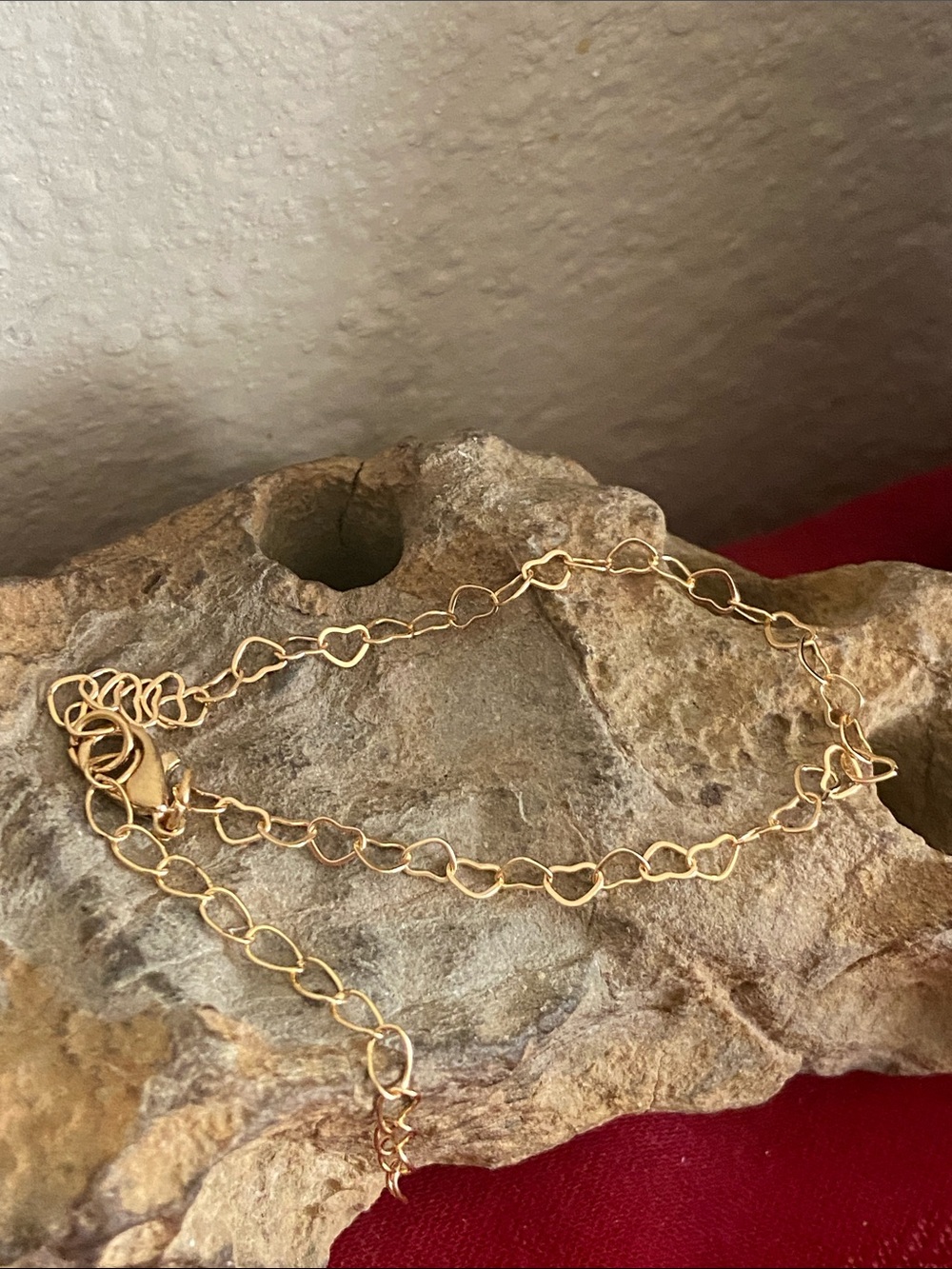 5/$10❤️❤️❤️NEW Hearts Chain Gold Tone Zinc Alloy Bracelet